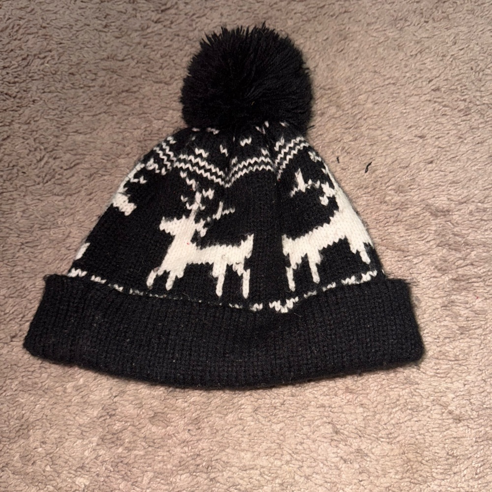 Kids' Black and White Pom-Pom Beanie